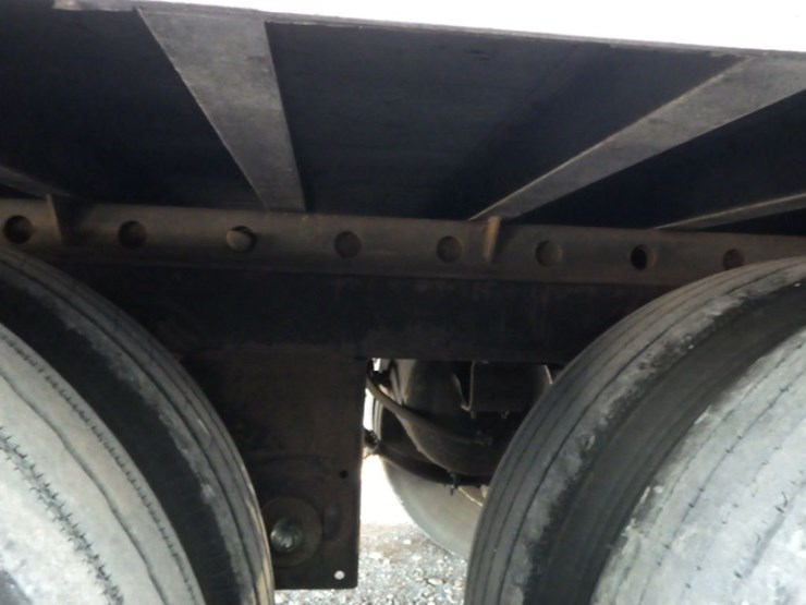 2018-utility-van-image-18