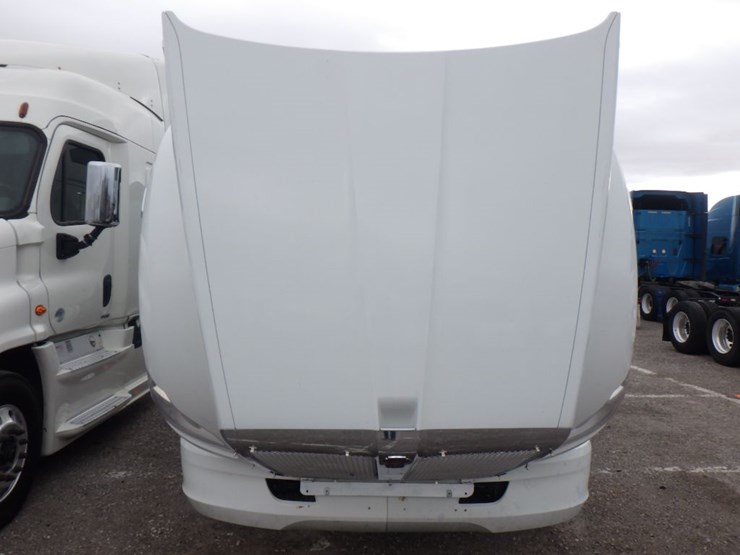 2016-kenworth-t680-image-28