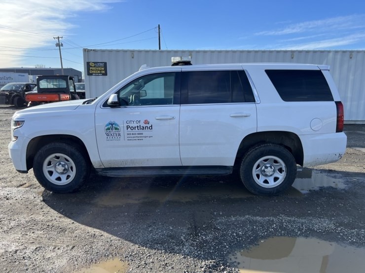 2018-chevrolet-tahoe-image-7