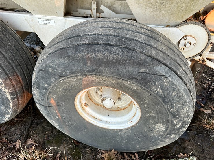 willmar-super-800-image-6