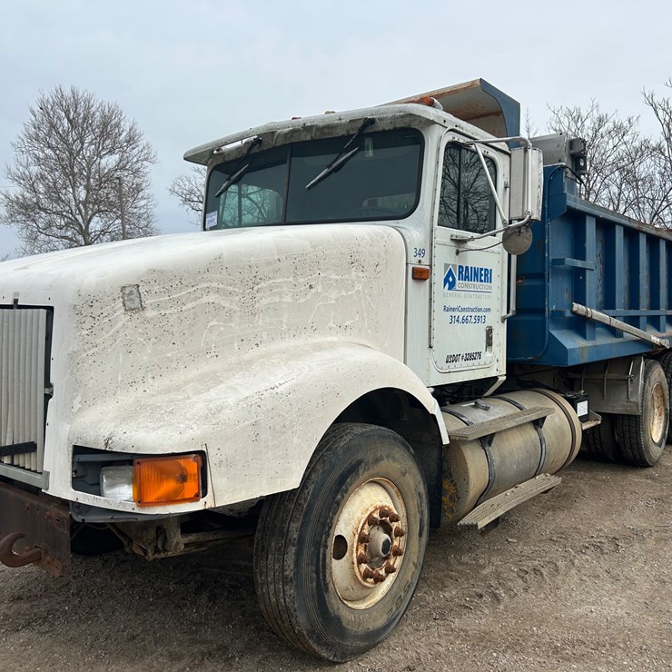 1994 INTERNATIONAL 9400