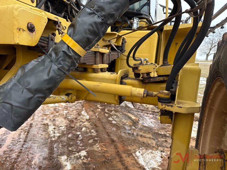 ro-gator-664-high-boy-sprayer-image-16