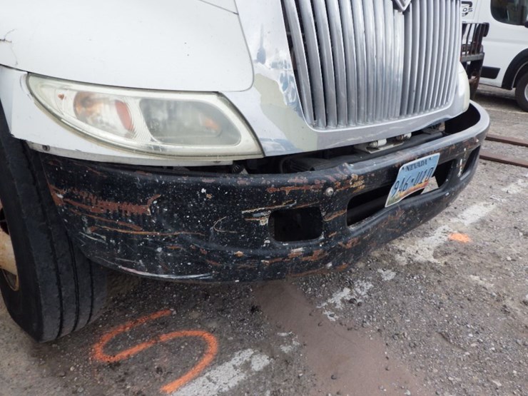 2003-international-durastar-4300-image-4