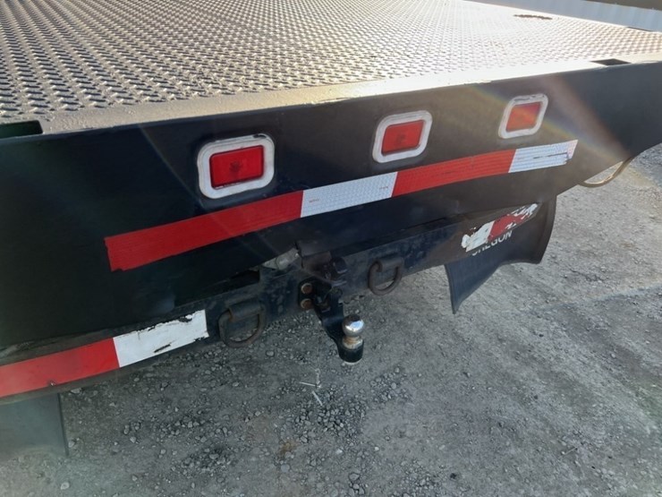 2000-freightliner-fl50-image-13