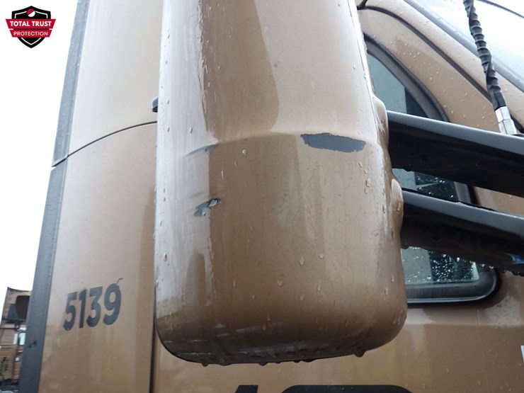 2022-kenworth-t680-image-4