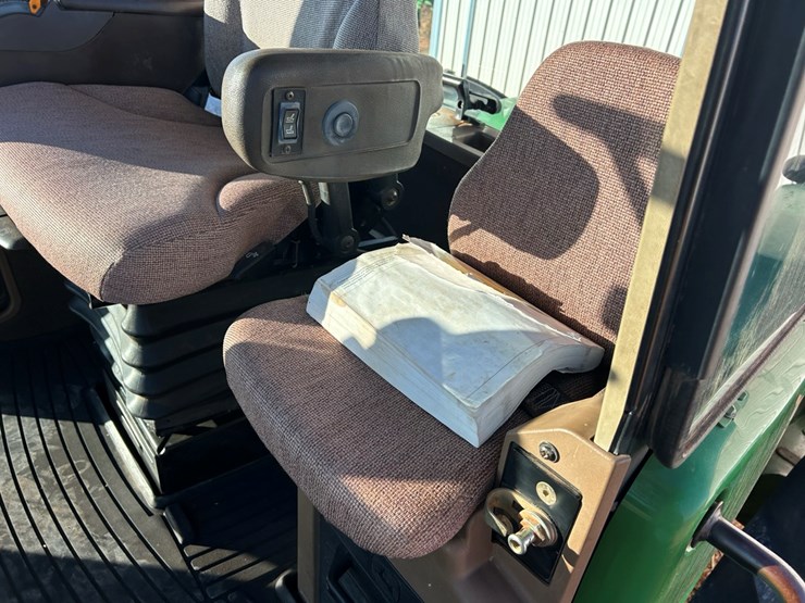 2007-john-deere-9520-image-26