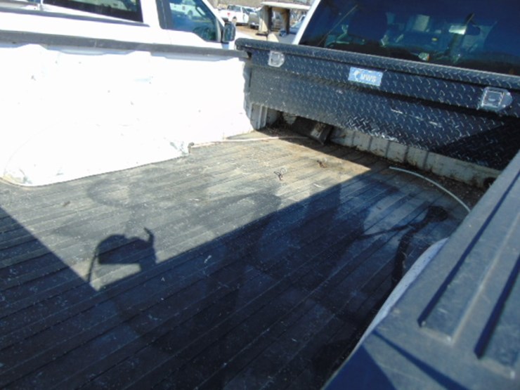 2018-ford-f150-xl-image-4