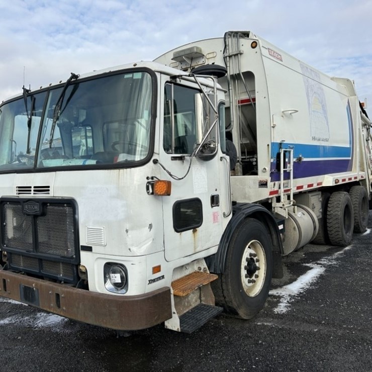 2010 AUTOCAR XPEDITOR