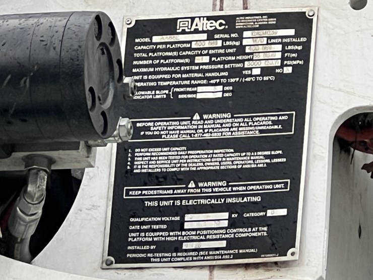 2012-international-570-image-18