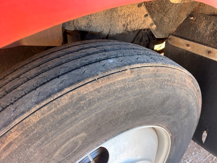 1996-international-9200-image-19