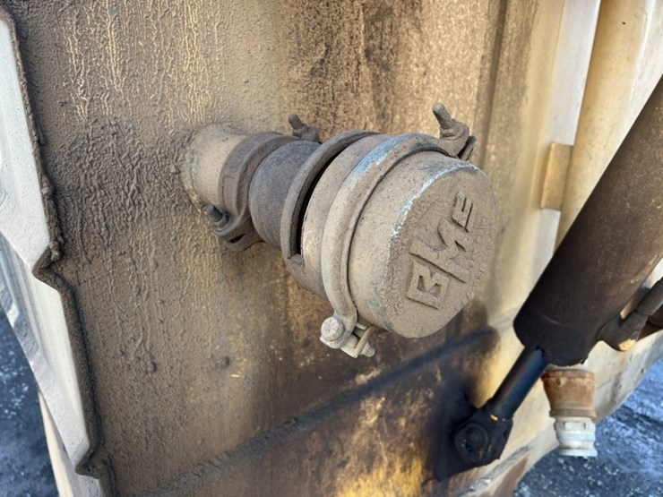 1989-deere-762b-image-26