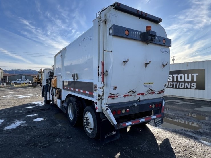 2013-mack-leu612-image-6