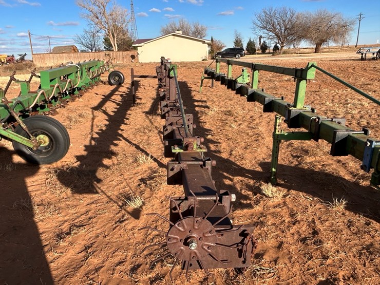 #85-•-shopmade-toolbar-image-3