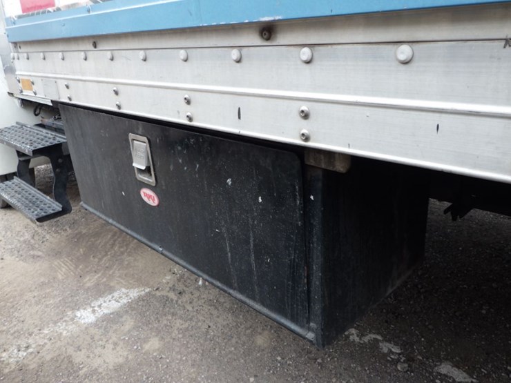 2003-international-durastar-4300-image-17