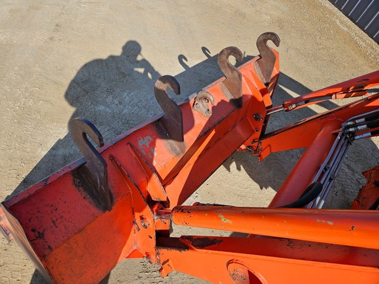 kubota-m5400-image-11