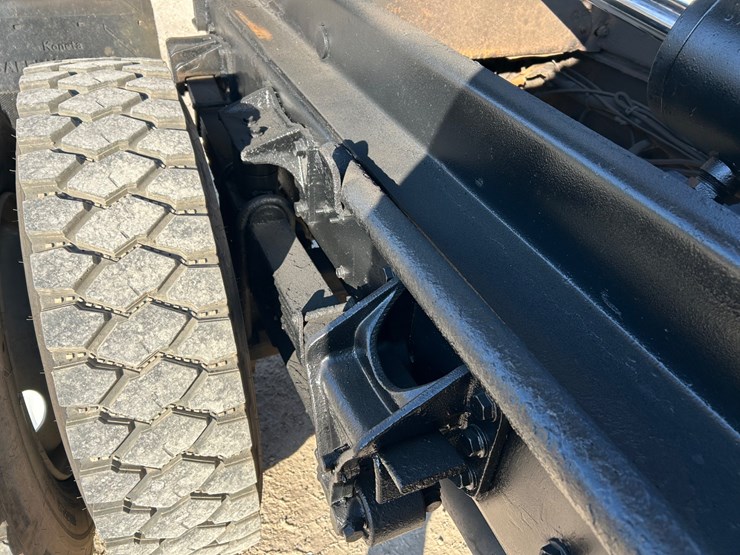 2013-international-durastar-4400-image-72