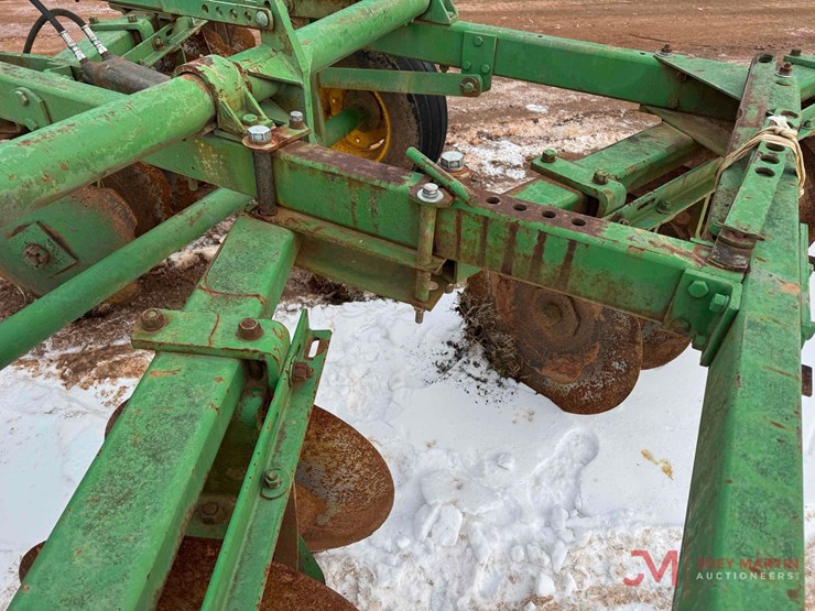 john-deere-13'-adjustable-disk-harrow-image-13