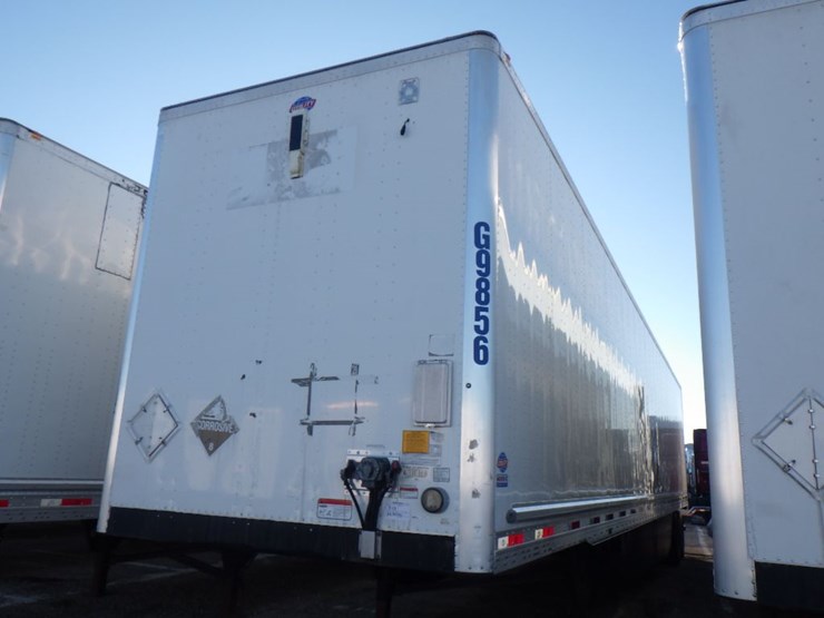 2022-utility-4000d-x-image-1