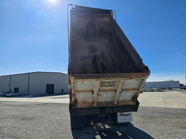 1998-mack-dm600-image-34