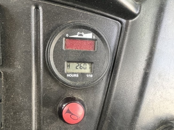 2010-polaris-ranger-ev-image-19