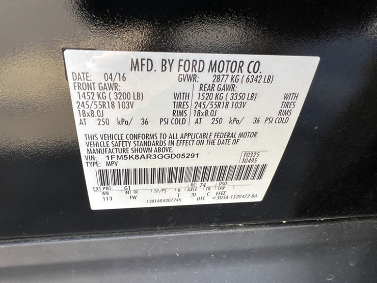 2016-ford-explorer-image-10