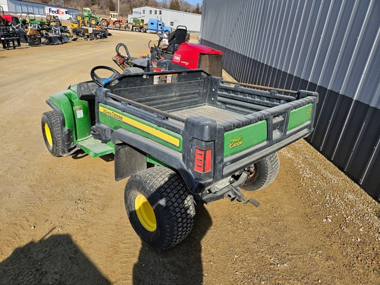 john-deere-tx-4x2-image-3