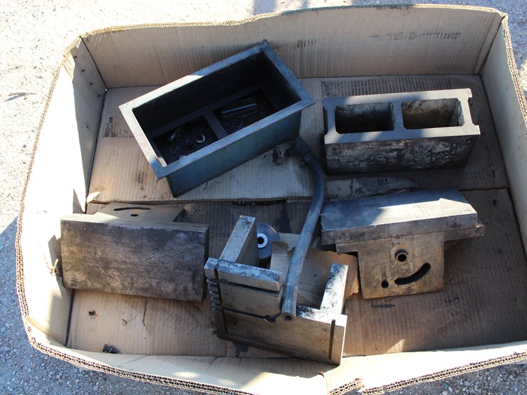 #3459-•-small-box-with-misc-tools-image-2