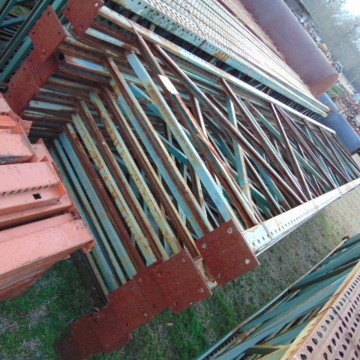 APPROX. (33) HORIZONTAL BARS & (14) UPRIGHTS