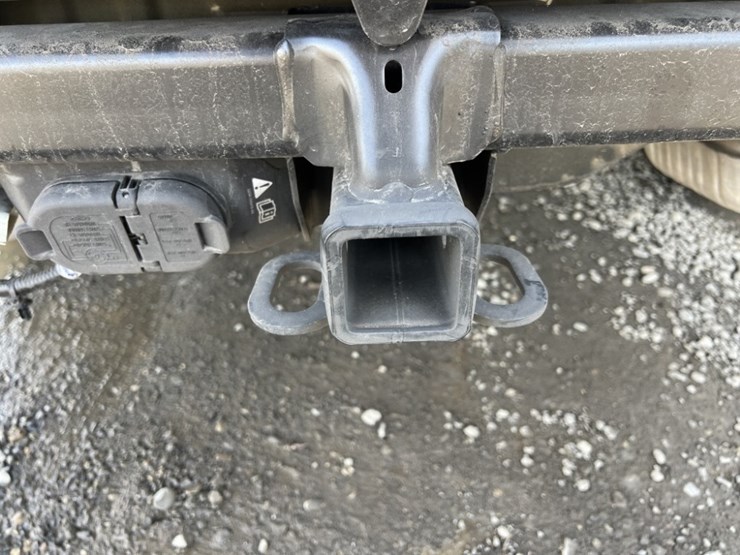 2024-ford-explorer-image-18