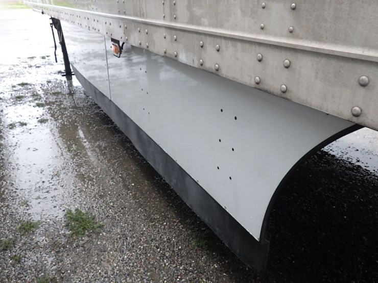 2016-great-dane-champion-se-image-19