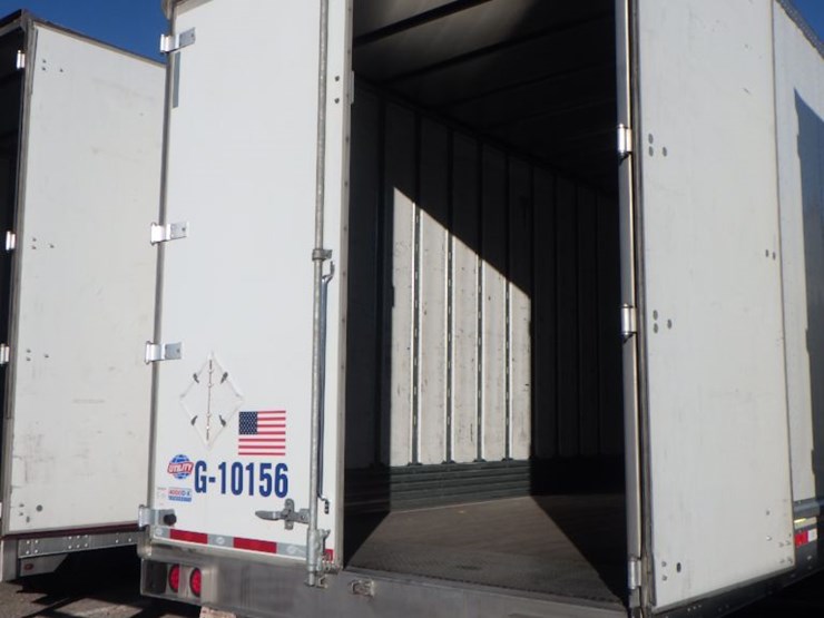 2022-utility-4000d-x-image-9