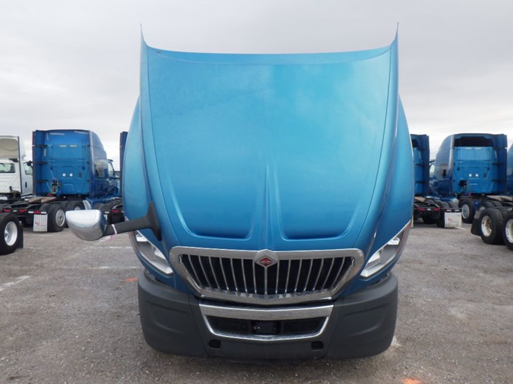 2019-international-lt-image-25