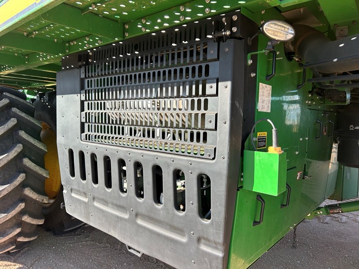 john-deere-cs690-image-19