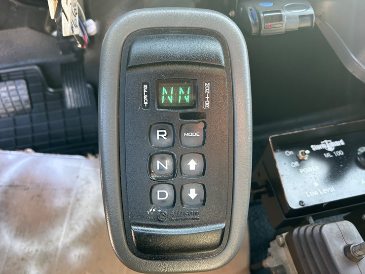 2013-international-durastar-4400-image-118