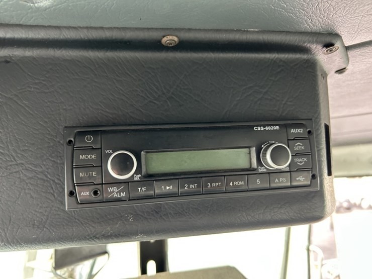 2010-autocar-xpeditor-image-22