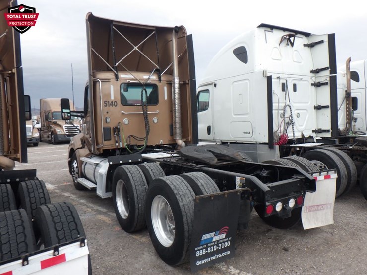 2022-kenworth-t680-image-11
