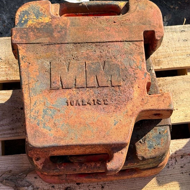 (4) Minneapolis Moline Suitcase Weights