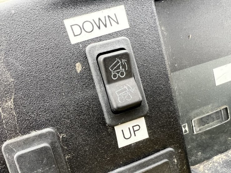 john-deere-gator-ts-image-13