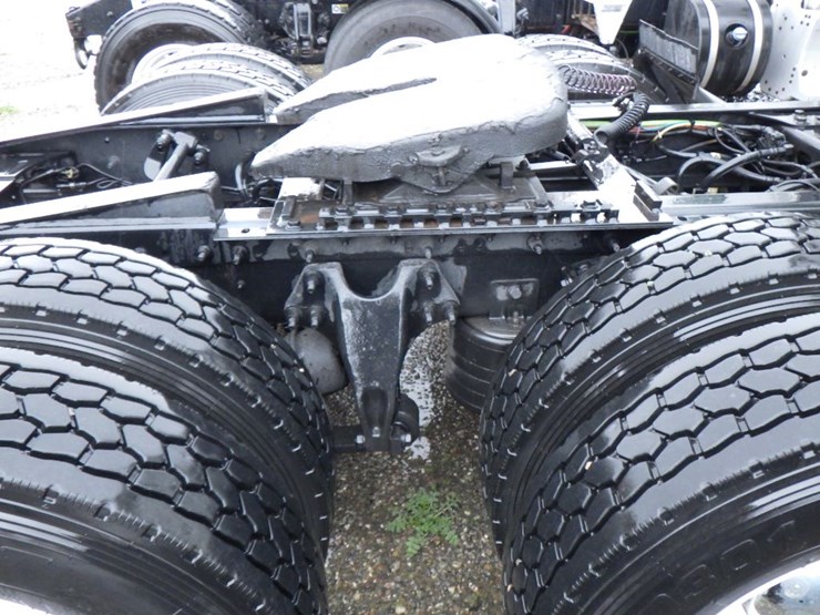 2019-international-lt-image-8