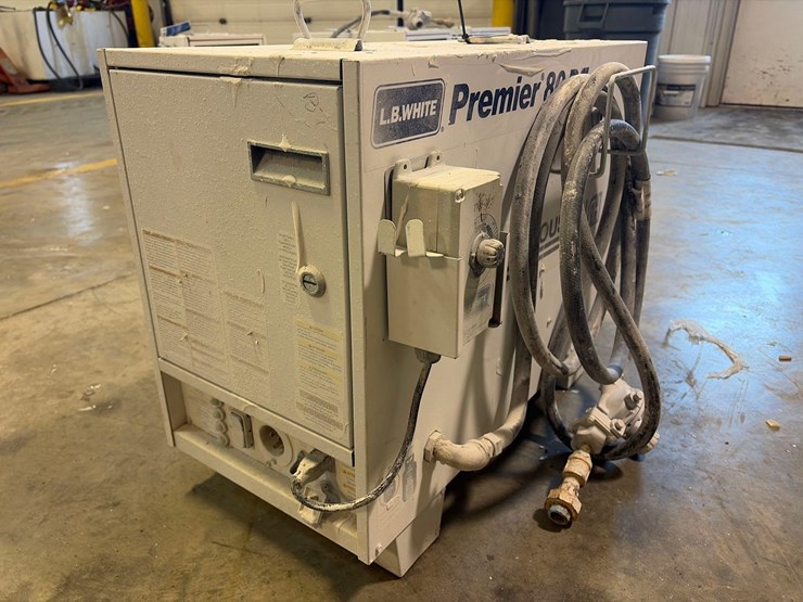 l.b.-white-premier-80df-heater-image-1