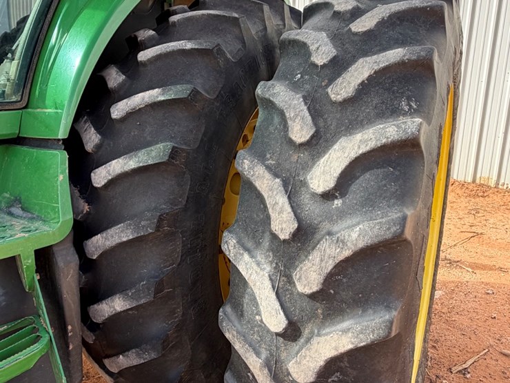 john-deere-8320-image-6