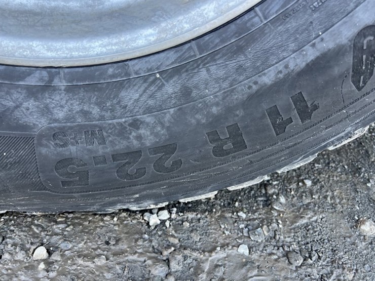 2013-mack-leu612-image-21