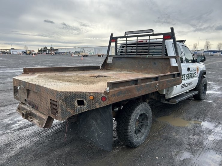 2006-chevrolet-silverado-3500-image-5
