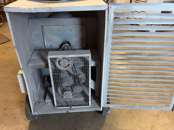 l.b-white-premier-350df-heater-image-7