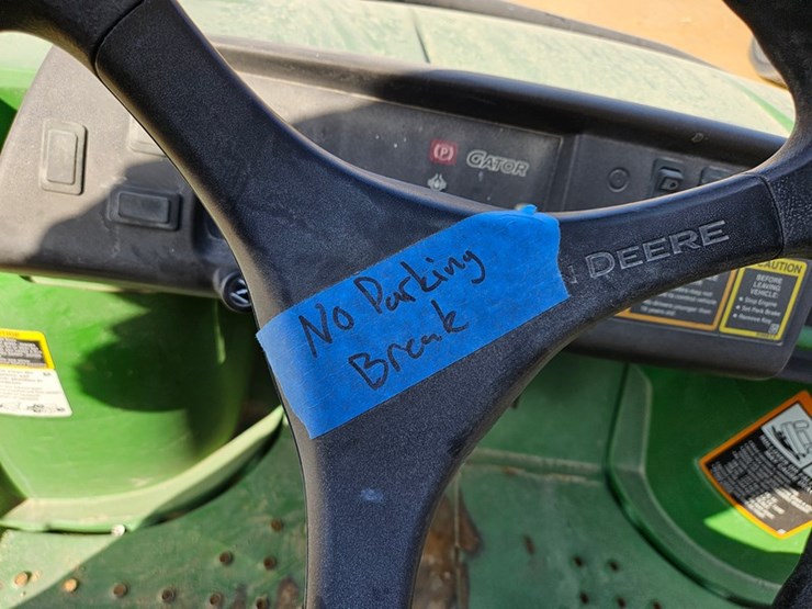 john-deere-tx-4x2-image-12