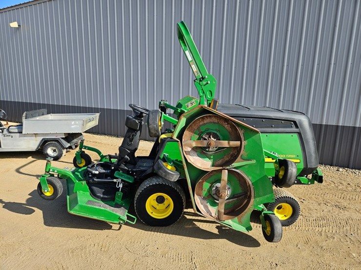 2021-john-deere-1600-turbo-image-2