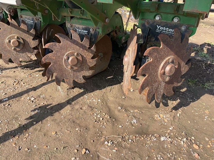 john-deere-1730-image-2