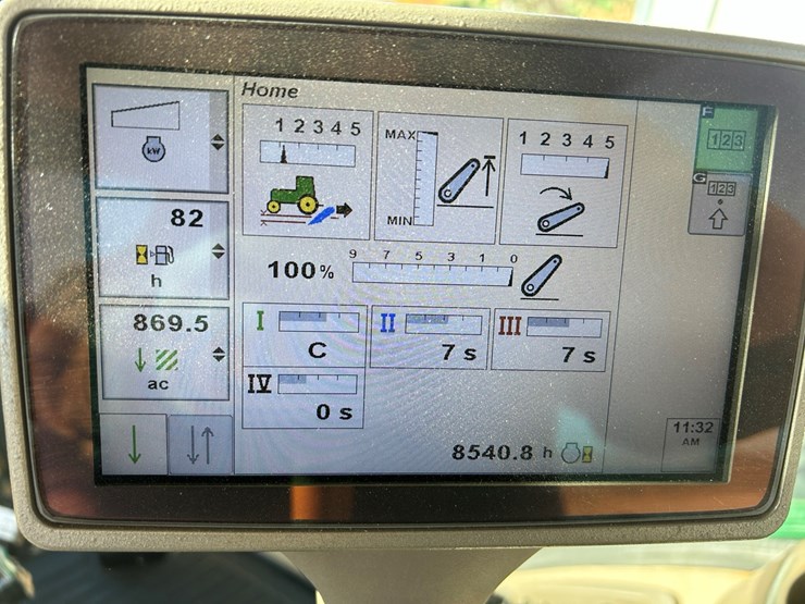 2010-john-deere-8295r-image-42