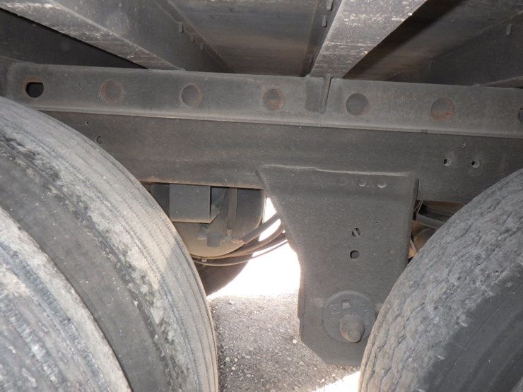 2022-utility-4000d-x-image-15