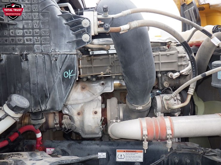 2022-freightliner-cascadia-126-image-21